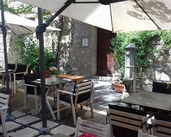 The Ancient Walls Tourist Apartment - Civitavecchia - Restaurant