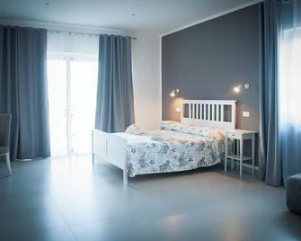 Exil di nuovo - Villapiana Lido - Habitación