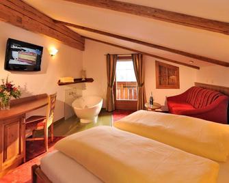 Hotel Bergzeit - Flachau - Makuuhuone