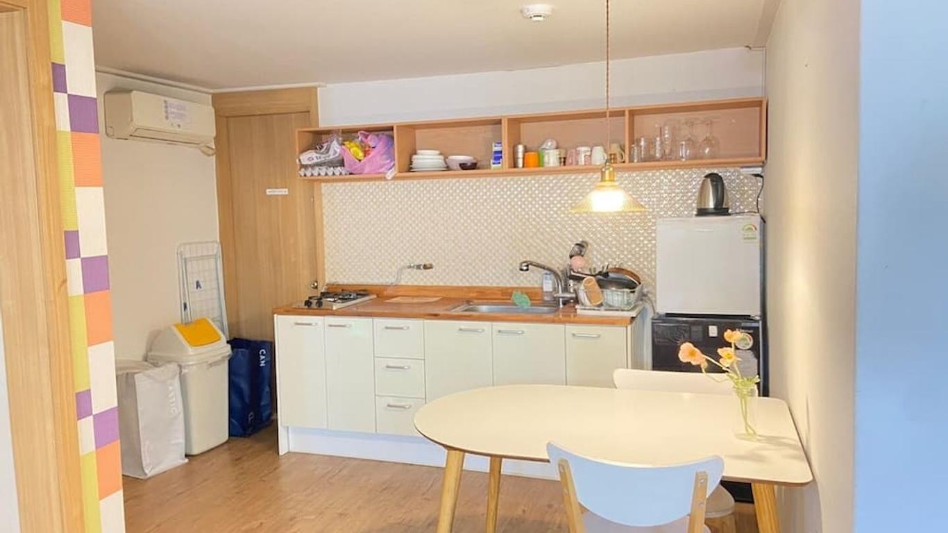 High Street Guest House