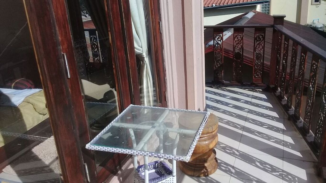 Pukyo Bed and Breakfast