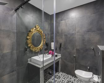 Atman Resort Dharamshala By Leisure Hotels - Dharamshala - Baño