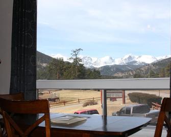 Brynwood on the River - Estes Park - Balcony