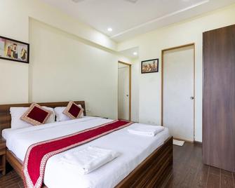 Vivaant Retreat and Conventions - Igatpuri - Slaapkamer