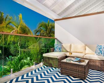 The Oasis at Grace Bay - Providenciales - Balcony