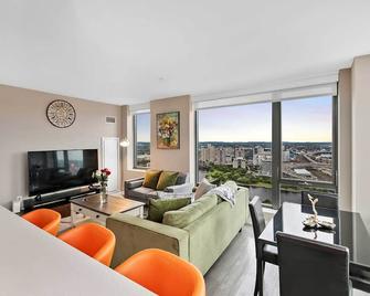 Luxury 2 Bedrooms apt TD garden, the house of Celtics & Bruins - Boston - Ruang tamu