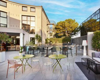 Radisson Hotel Aix En Provence - Ais de Provença - Edifici