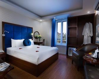 Olympus Old Quarter Hotel - Hanoi - Bedroom