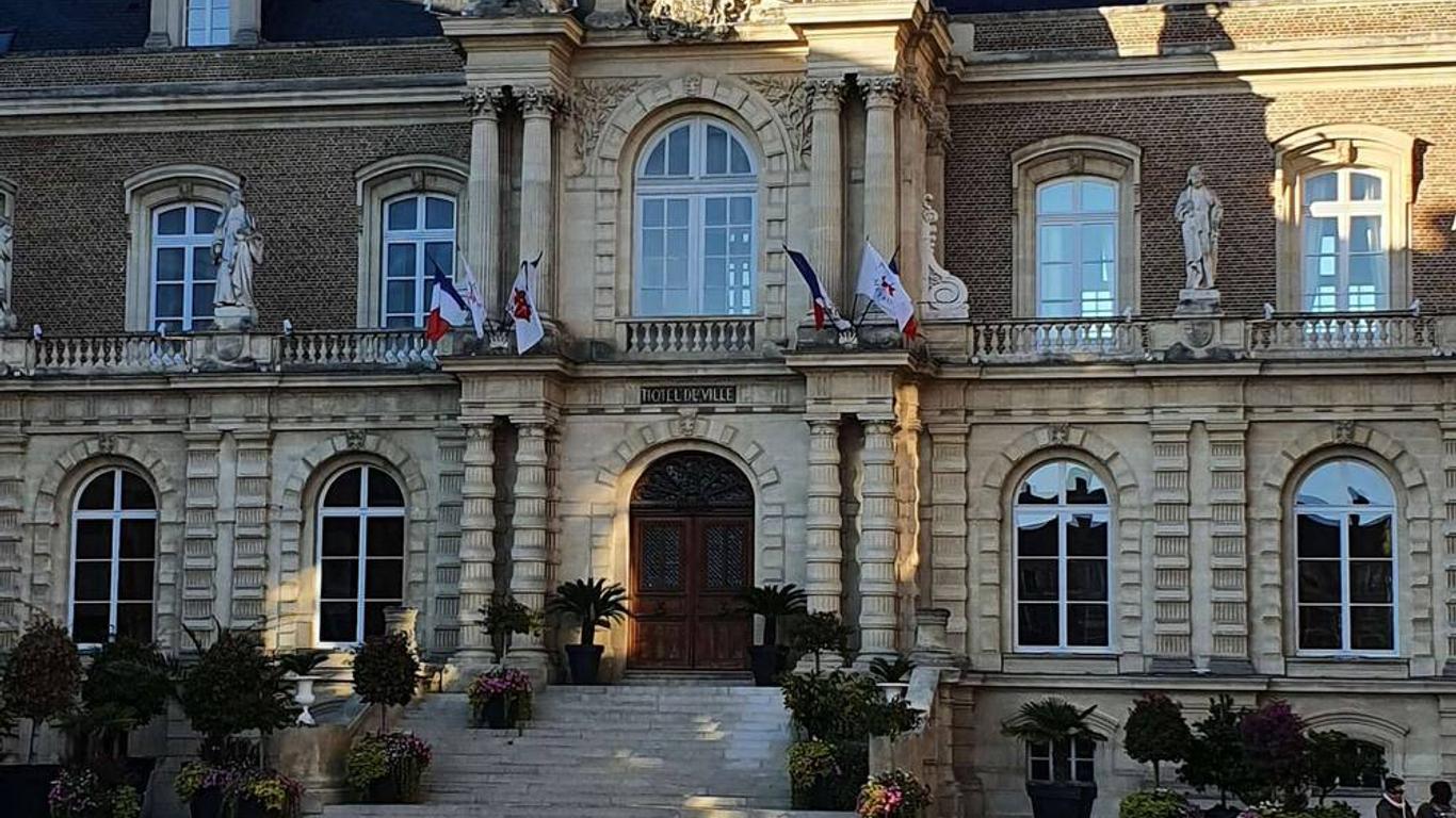Campanile Amiens - Glisy