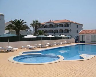 Hotel Eira Da Pedra - Vila Nova de Milfontes - Pool