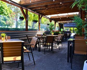 Woodford Dolmen Hotel - Carlow - Restaurant