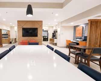 Holiday Inn Express & Suites Yankton By IHG - Yankton - Ristorante