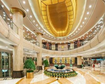Chongqing Empark Grand Hotel - Chongqing - Lobby