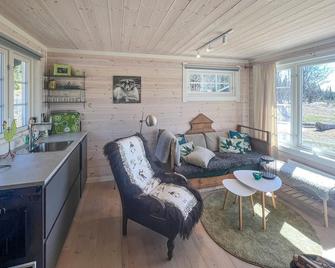 Nice Home In Etnedal With Sauna - Fagernes - Living room