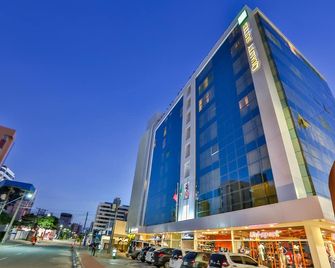 Quality Suites Joao Pessoa - João Pessoa - Edifício