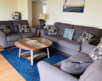 Chateau Country Inn and Captain's Cottage - Clayton - Sala de estar
