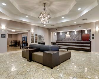 Drury Inn & Suites St. Joseph - Saint Joseph - Lobby