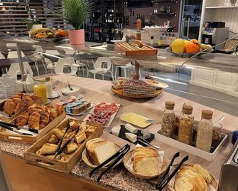 Citotel Le Chene Vert - Les Sables-d'Olonne - Buffet
