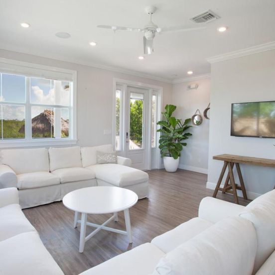 Living room view of Bayberry Key - Waterfront Boutique Resort, Dock, Direct Water views!