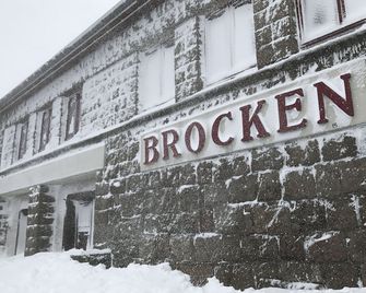 New! Haus am See - Apartment Seeperle - excl. Equipment, 60m² Seeterrasse - Зангергаузен - Будівля