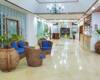 Hotel Lord Pierre - San Andrés - Reception