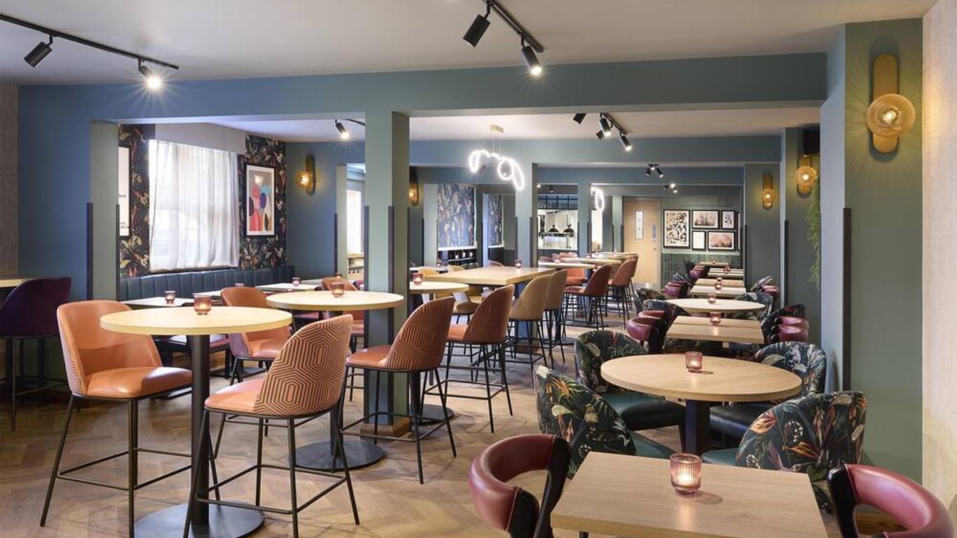 Premier Inn Taunton Central - North