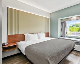 Quality Inn and Suites - Washington - Schlafzimmer