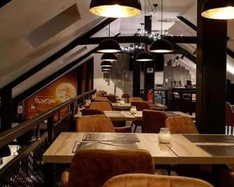 L auberge de l Entre Potes- Bolia - Ath - Restaurante