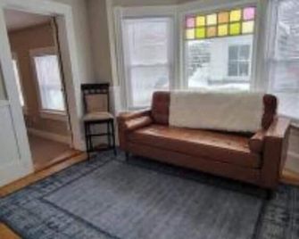 The North End Pad - Burlington - Sala de estar