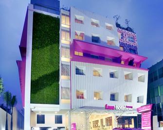 Liberta Hotel Kemang - South Jakarta - Bygning
