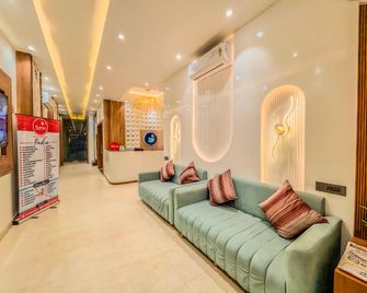 Zip By Spree Hotels R Group - Kota - Lobby