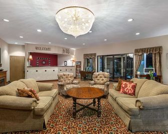 Super 8 by Wyndham Eureka Springs - יורקה ספרינגס - לובי