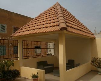 Nice furnished apartment, clean and quiet - Dakar - Balcone