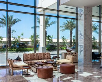 Crowne Plaza Al Jubail by IHG - Al Jubail - Salónek