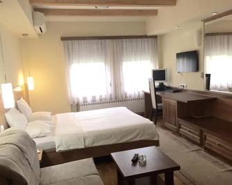 Hotel Vila Vrbas - Banja Luka - Schlafzimmer