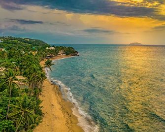 Casa Verde Hotel - Rincon - Platja