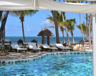 Kilili Baharini Resort & Spa - Malindi - Piscine