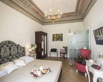 派恩阿莫瑪爾米拉塔民宿 - 巴勒摩 - 巴勒莫 - 臥室