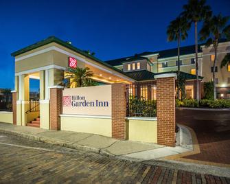 Hilton Garden Inn Tampa Ybor Historic District - Tampa - Edifício