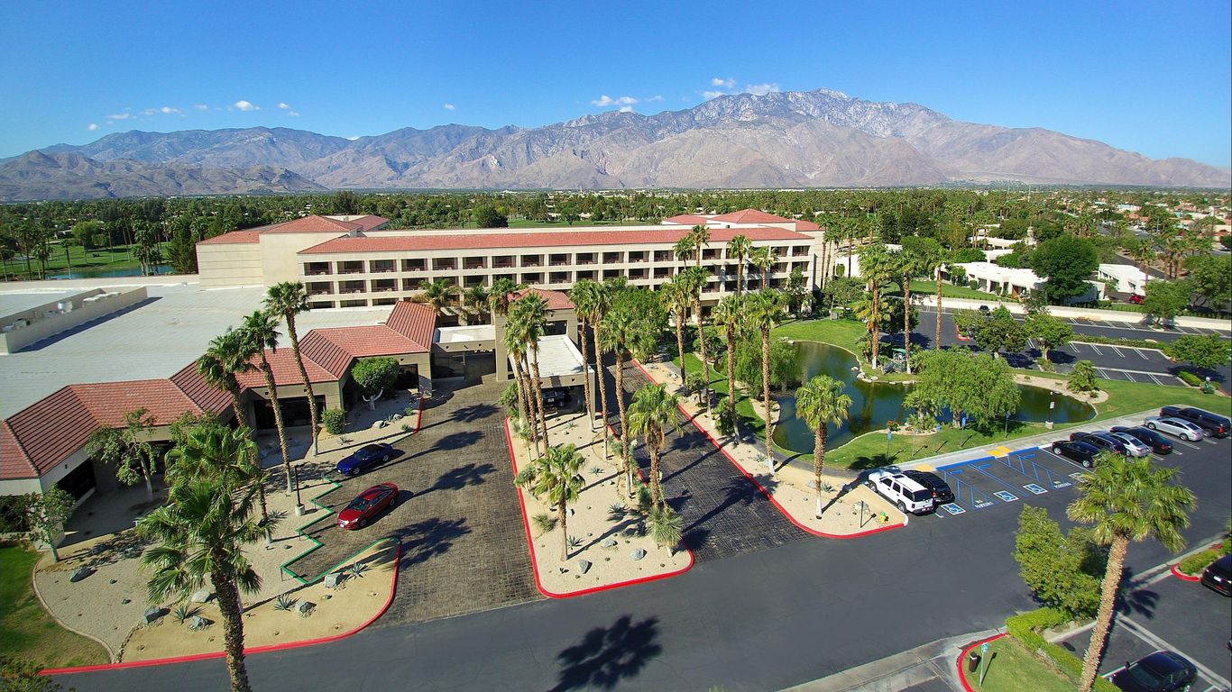 DoubleTree by Hilton Golf Resort Palm Springs