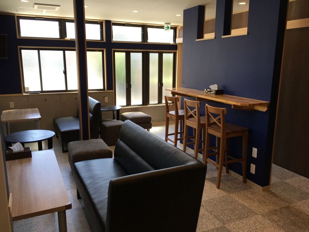 جيست هاوس أورنج كابين