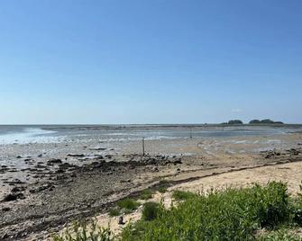 4 person holiday home in Bogense-By Traum - Bogense - Strand