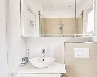 Techts Sommerhaus - Timmendorfer Strand - Bathroom