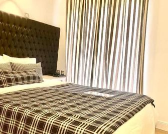Andromeda Boutique Hotel - Kastoriá - Bedroom