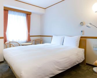 Toyoko Inn Kofu-eki Minami-guchi No.2 - Kōfu - Makuuhuone