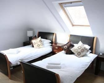 Leaside Hotel - Luton - Bedroom