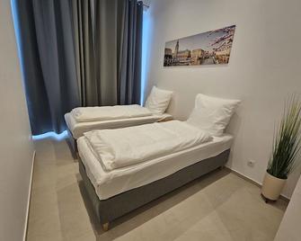 ApartHotel Rahl 24h Self Check-in - Hamburg - Schlafzimmer