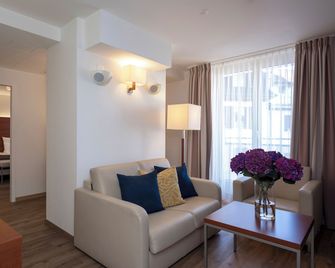 Hotel Stoller - Zürich - Wohnzimmer