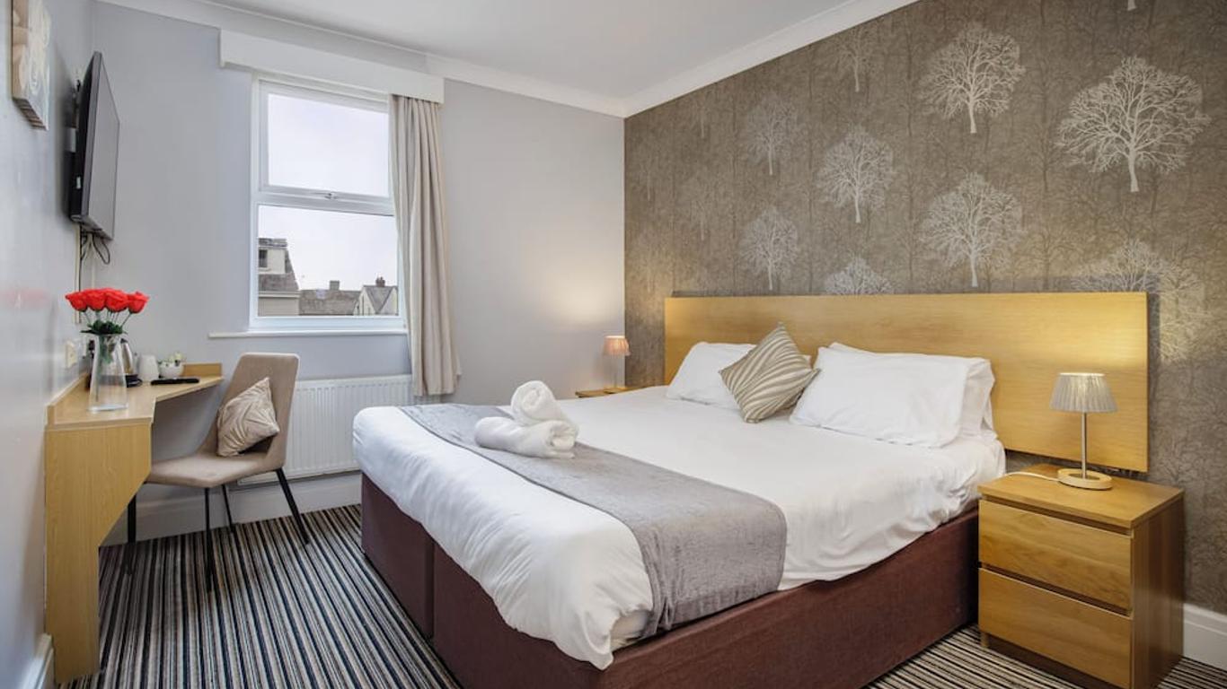 Ashley Victoria Hotel