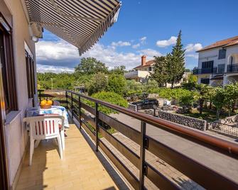 Ferienwohnung für 3 Personen ca 35 qm in Njivice, Kvarner Bucht Krk - Njivice - Balcony